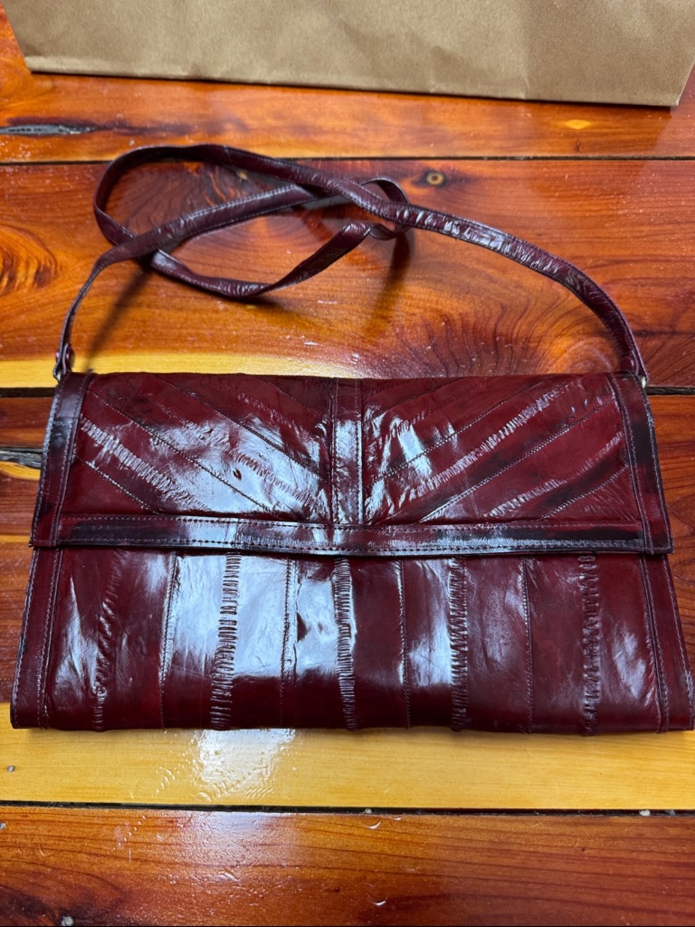 Vintage Women's Eel Skin Slim Crossbody Bag in Deep Burgundy w/ Multi Pockets
